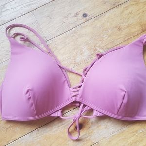 Lululemon bathing suit swim top